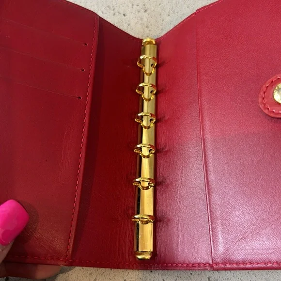 LOUIS VUITTON - Vernis Patent Leather PM Agenda Cover - Picture 10 of 10